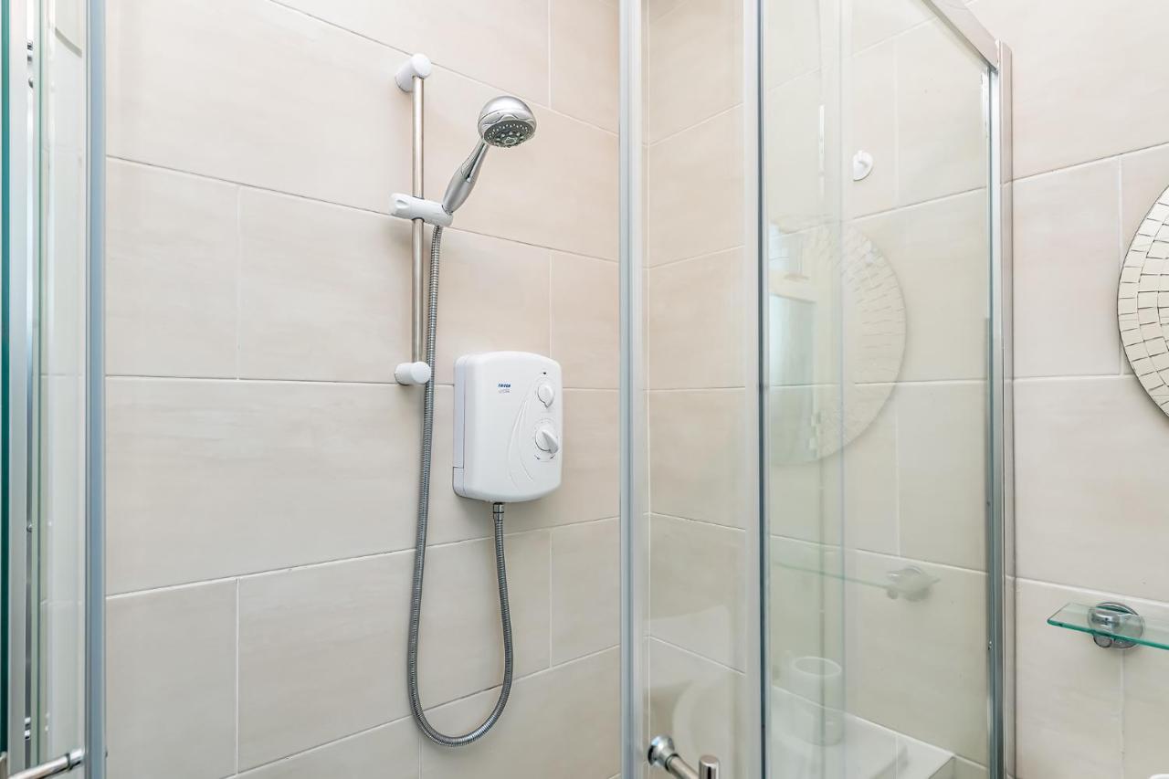 Balmoral Residence 30 Mins From Edinburgh And Glasgow فالكيرك المظهر الخارجي الصورة